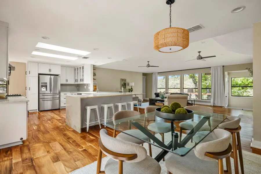 1701 Cresthaven Dr, Austin, TX 78704 - #3