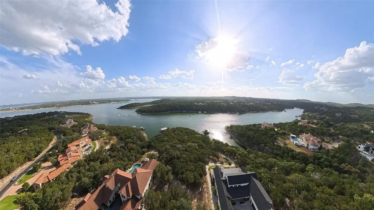 18001 Breakwater Dr, Jonestown, TX 78645 - #1