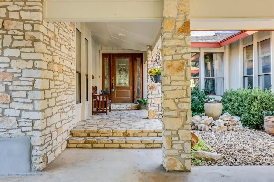 6015 Tonkowa Trl, Georgetown, TX 78628 - Image #3