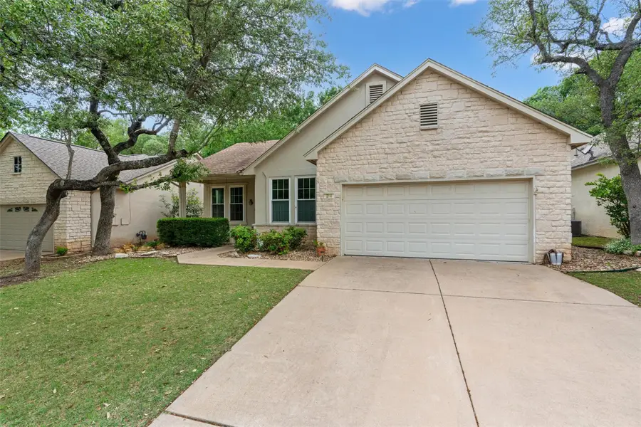 214 Whispering Wind Dr, Georgetown, TX 78633 - #2