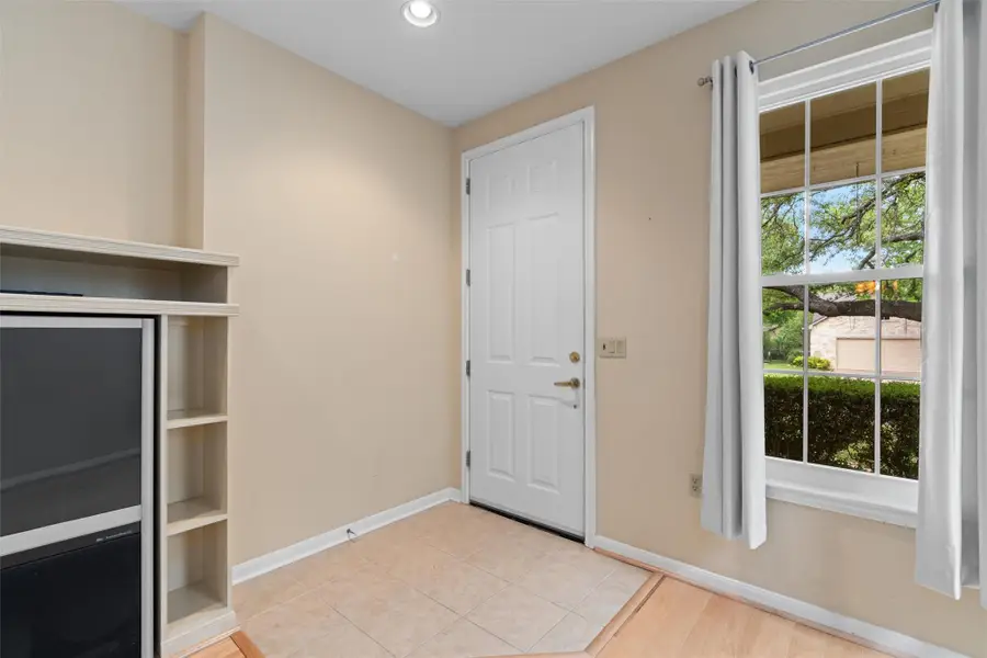 214 Whispering Wind Dr, Georgetown, TX 78633 - #3