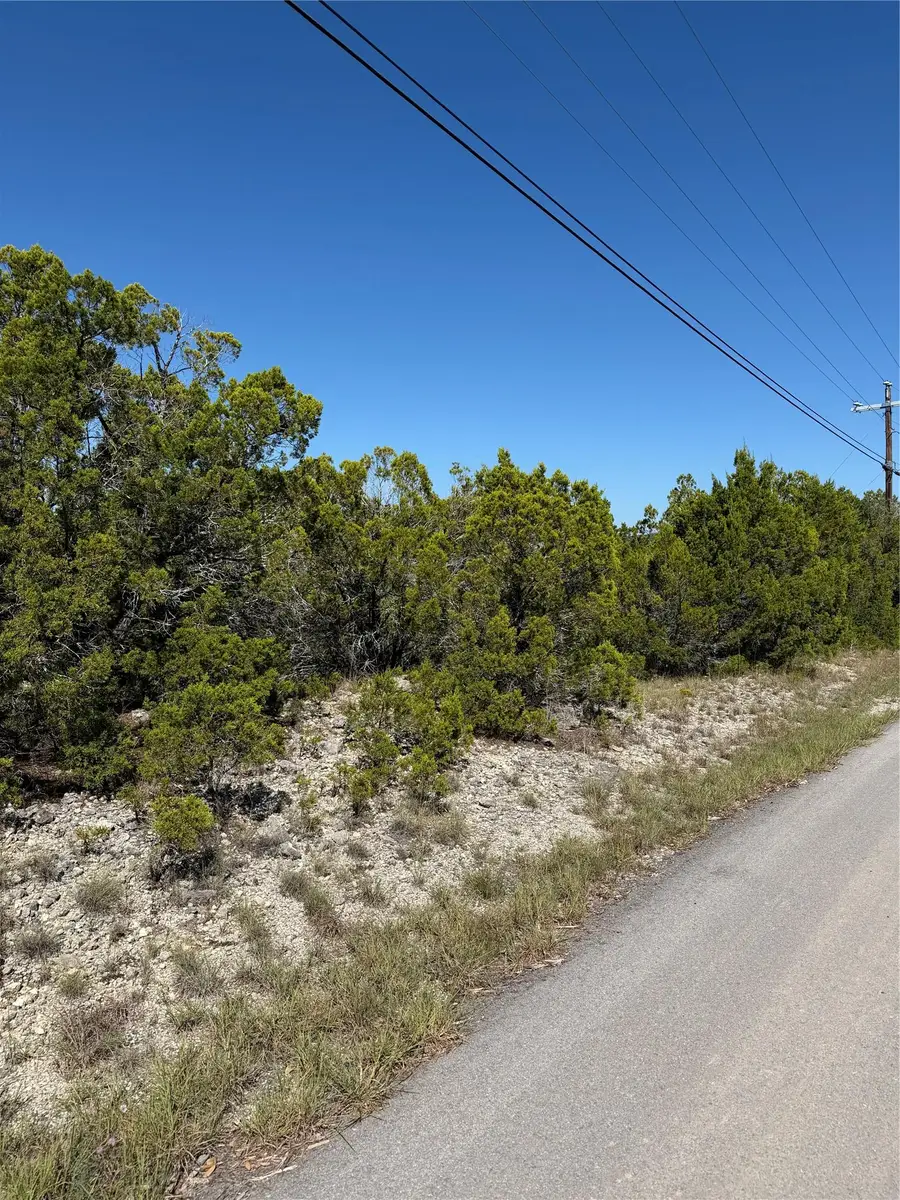 8100 Chestnut Cv, Lago Vista, TX 78645 - #2