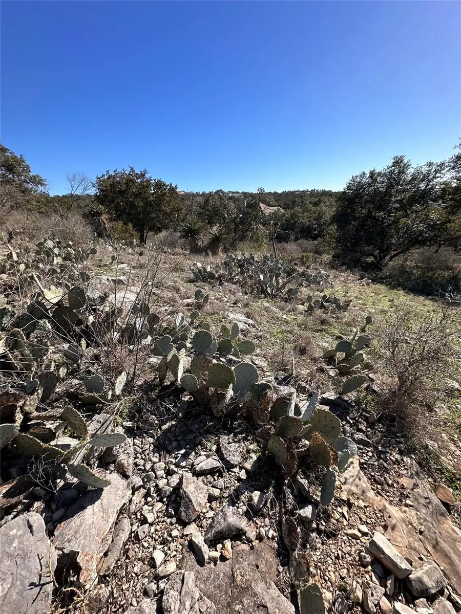 105 Semi Cir, Horseshoe Bay, TX 78657 - #2