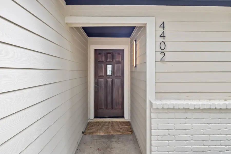 4402 Dove Springs Dr, Austin, TX 78744 - #3