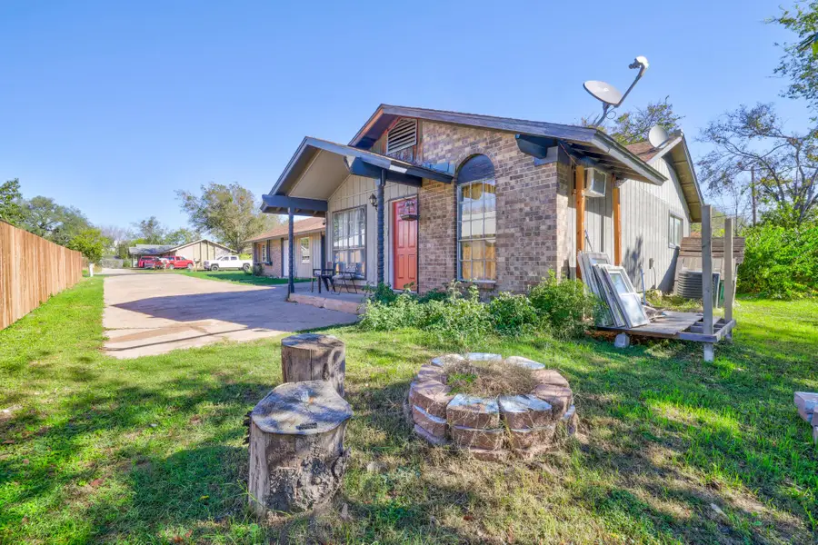 205 Liverpool Dr, Austin, TX 78745 - Image #3