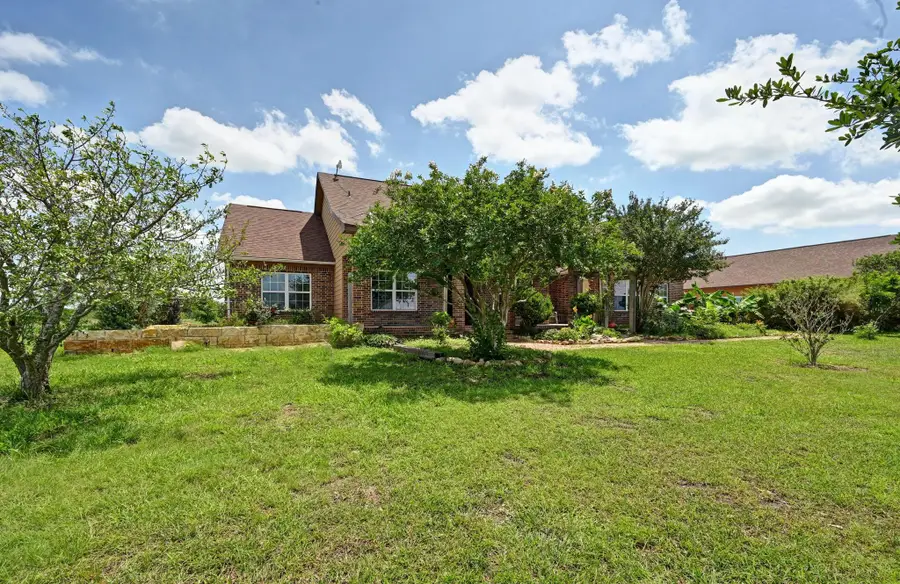 410 Simmons Family Farm Rd, Lockhart, TX 78644 - #3