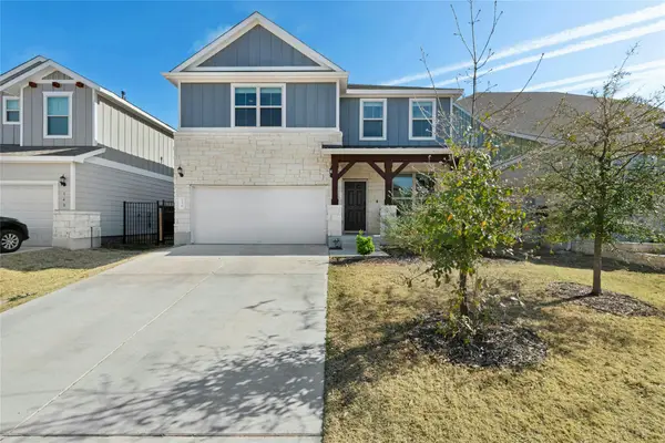 136 Banyon Dr, Liberty Hill, TX 78642