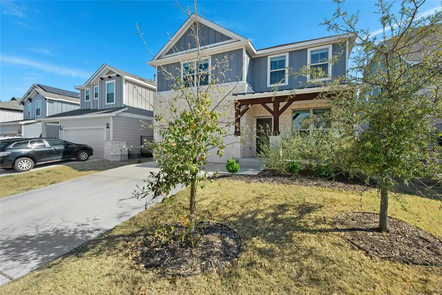 136 Banyon Dr, Liberty Hill, TX 78642 - #2