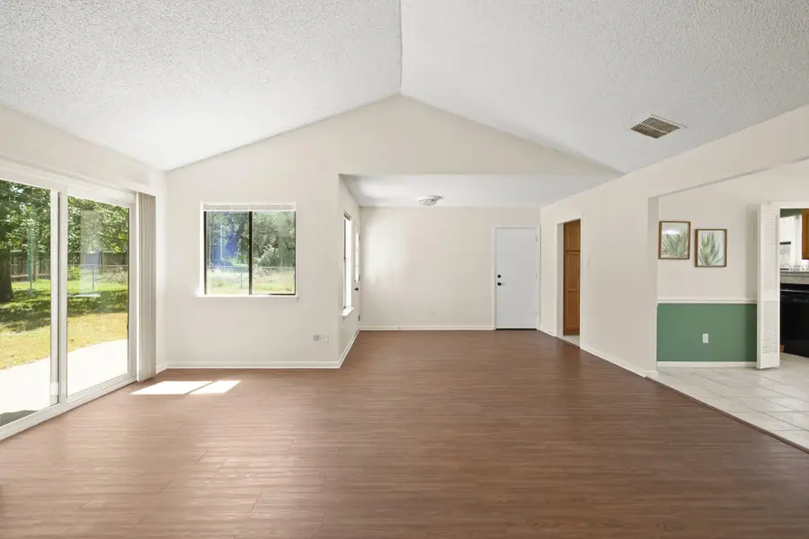 132 Spanish Oak Dr, Georgetown, TX 78628 - Image #3