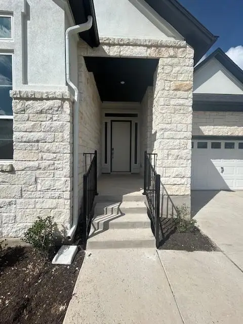 255 Shiner St, Buda, TX 78610 - #2