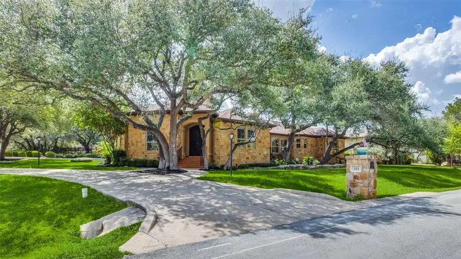 101 Indian Bend Dr, Lakeway, TX 78734 - #2