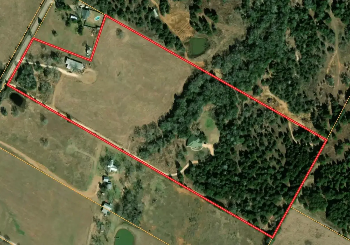 741 Knobbs Rd, McDade, TX 78650 - Image #1