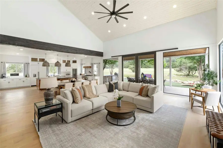 499 Hannah Dr, Dripping Springs, TX 78620 - Image #2