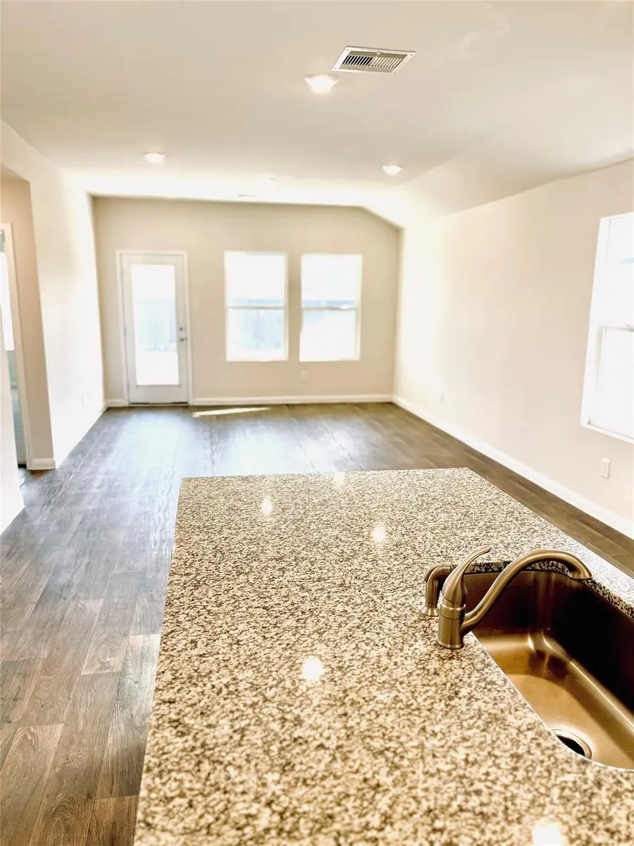 1420 London Way, Lockhart, TX 78644 - Image #3