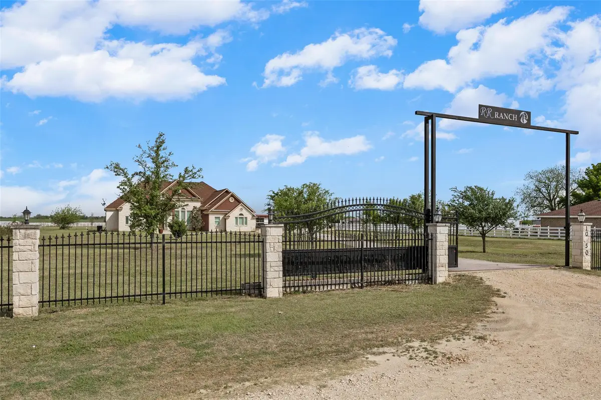 1050 Fm 619 Rd, Taylor, TX 76574 - #1
