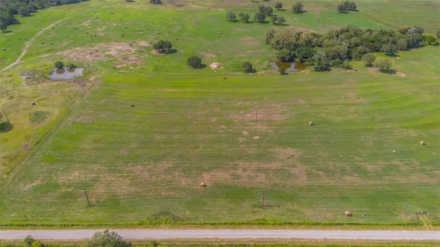 TBD Davis Rd Rd, Smithville, TX 78957 - Image #2