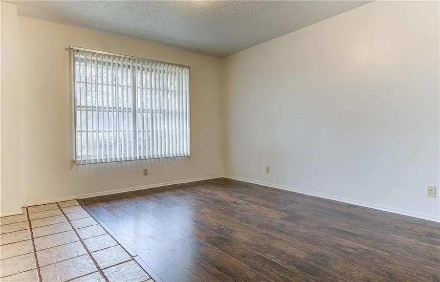 8424 Jamestown Dr, Austin, TX 78758 - Image #3