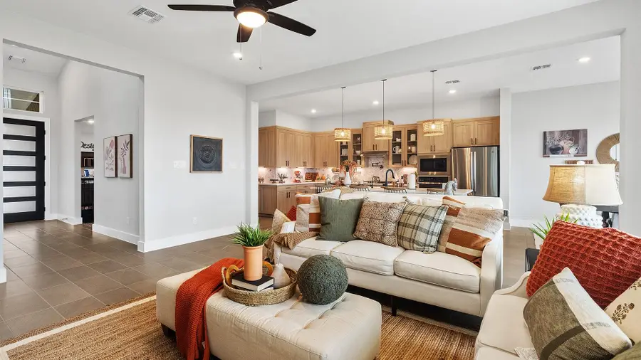 301 Raleigh Dr, Georgetown, TX 78633 - #2