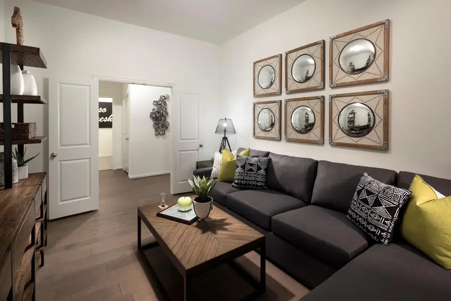 1629 Tinnen House St, Georgetown, TX 78628 - Image #2