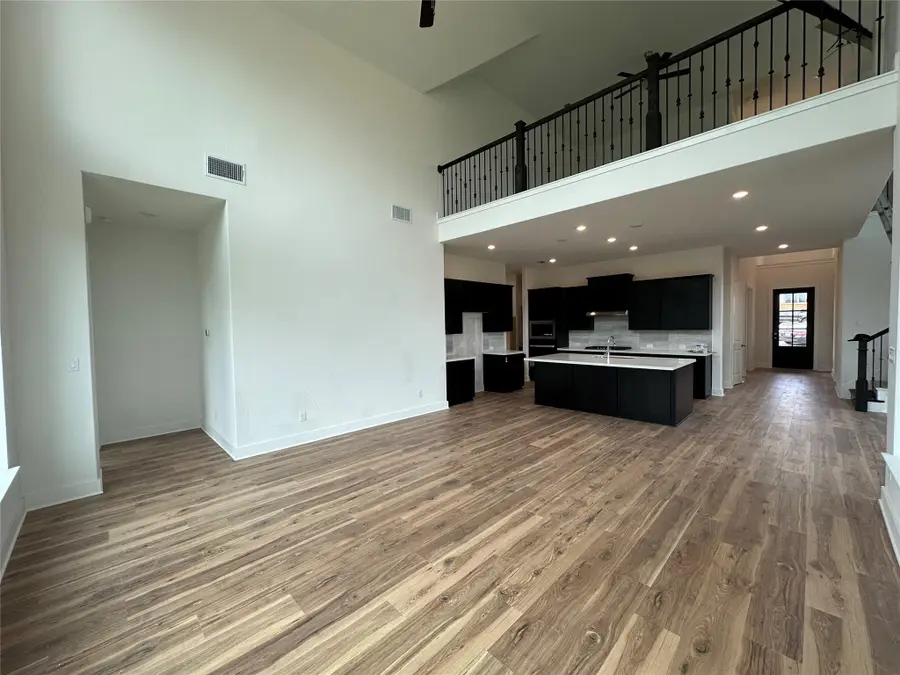 101 Smoke Signal Ct, Liberty Hill, TX 78642 - Image #3