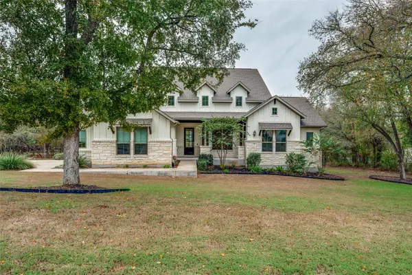 132 Raptor Beak Way, Cedar Creek, TX 78612