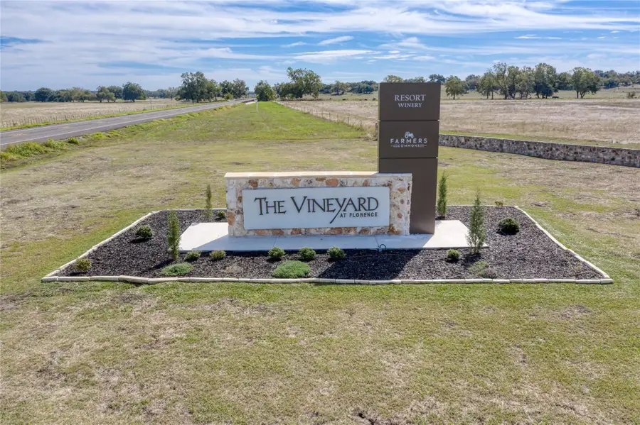 622 Strada Luca, Florence, TX 76527 - Image #2