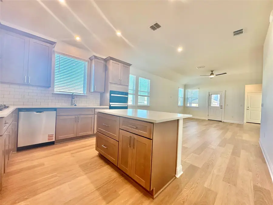 6135 Marsh Ln, Buda, TX 78610 - #3