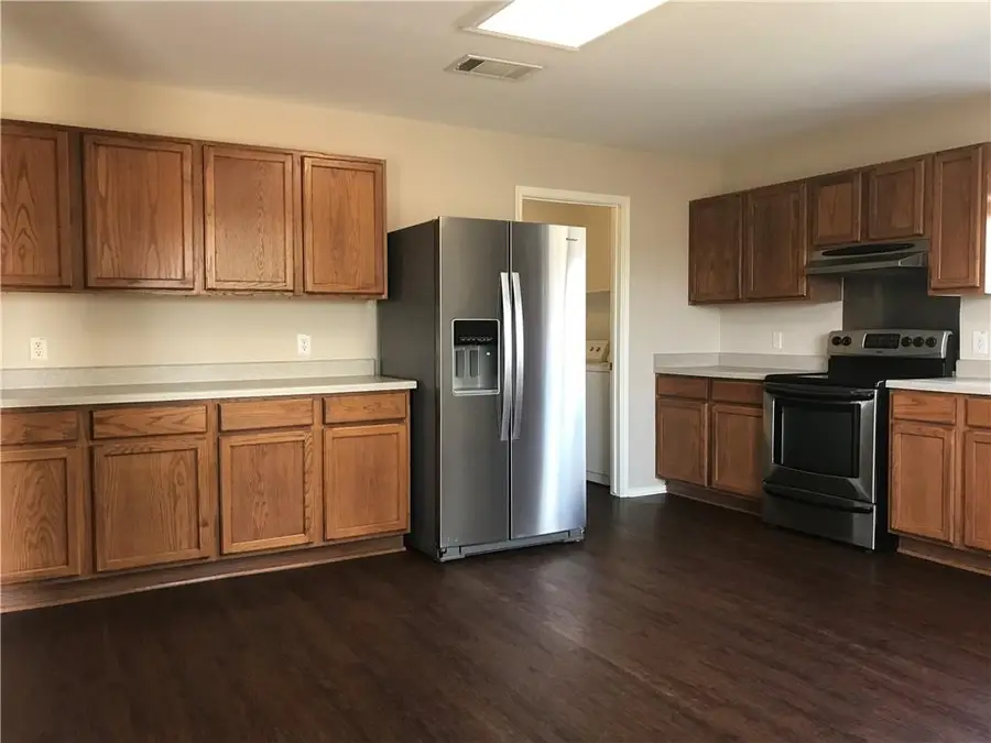 1713 Candlelight Dr, Leander, TX 78641 - #2