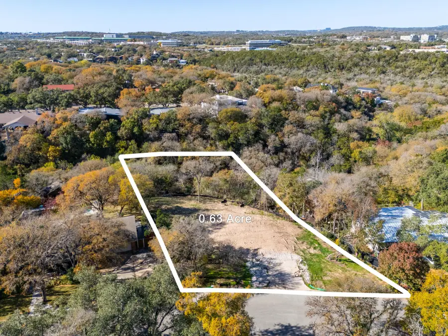 2609 Deerfoot Trl, Austin, TX 78704 - Image #3