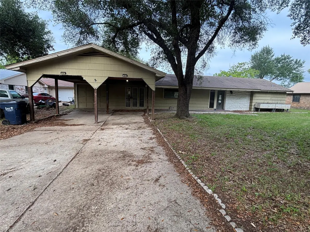 2408 Post Oak Rd, Rockdale, TX 76567 - #1