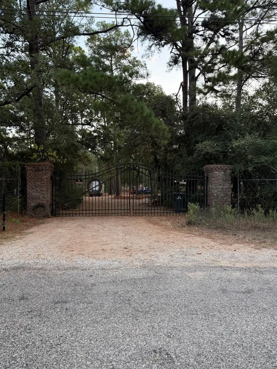363 Porter Rd, Bastrop, TX 78602 - #2