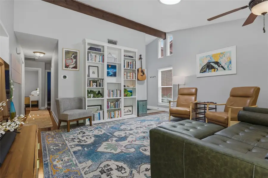 7516 Hemingway St, Austin, TX 78752 - #3