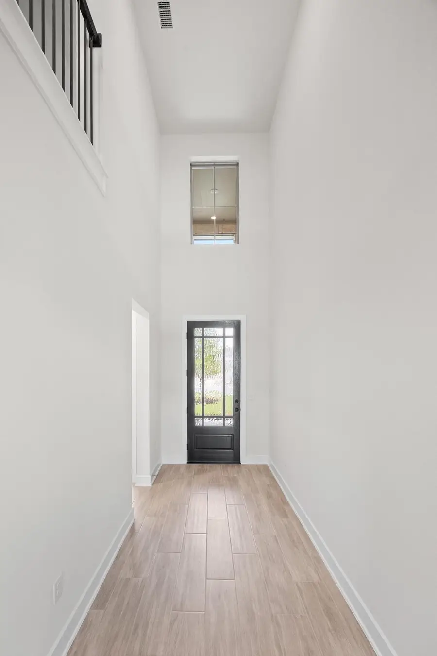 8105 Royal Mint Cv, Lago Vista, TX 78645 - #2