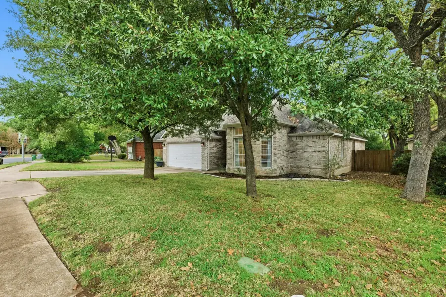 5313 Concho Creek Bnd, Austin, TX 78735 - Image #2