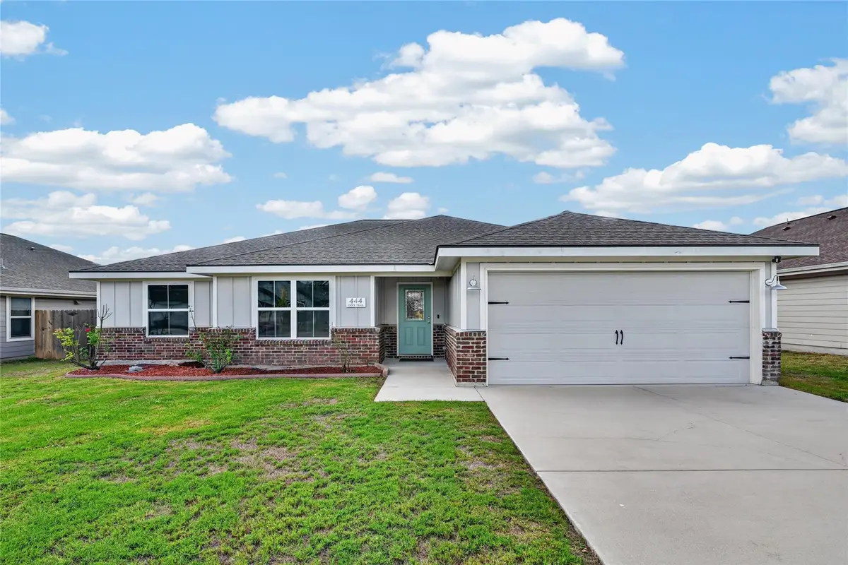 444 Dove Trl, Bertram, TX 78605 - #1