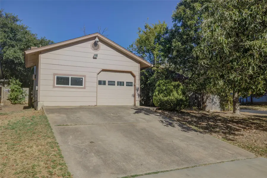 9000 Marsh Dr, Austin, TX 78748 - Image #2