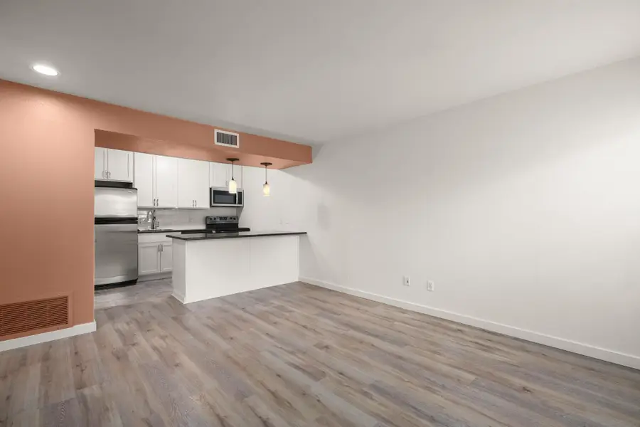 7685 Northcross Dr #306, Austin, TX 78757 - #2