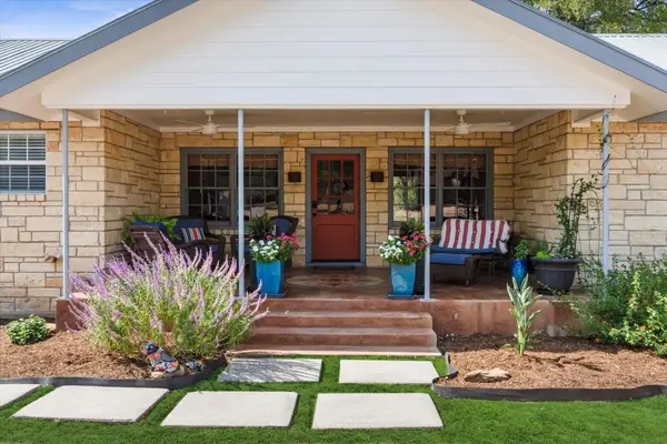 1102 Avenue G, Marble Falls, TX 78654