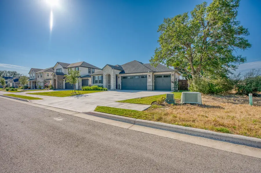 121 Plumbago Ln, Marble Falls, TX 78654 - #3