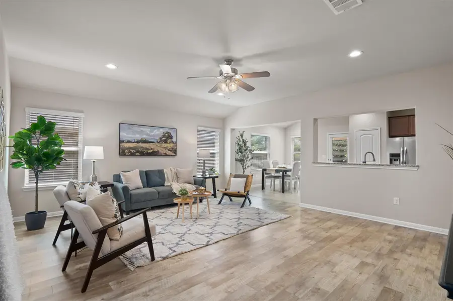 612 Heinatz Flat Ln, Leander, TX 78641 - #3