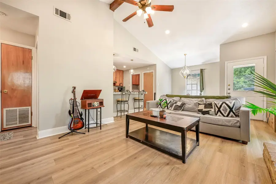 108 S Kaupo Dr #A & B, Bastrop, TX 78602 - #3