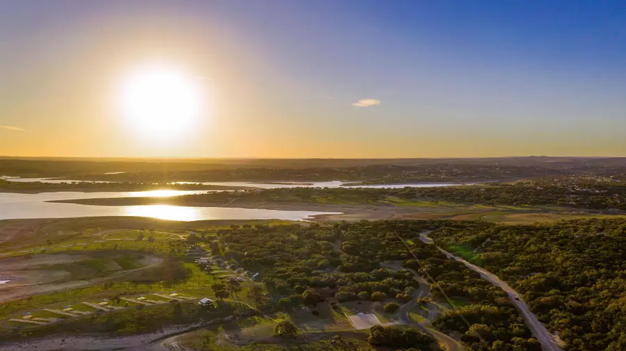 539 Clay Ridge Rdg, Canyon Lake, TX 78133 - Image #2