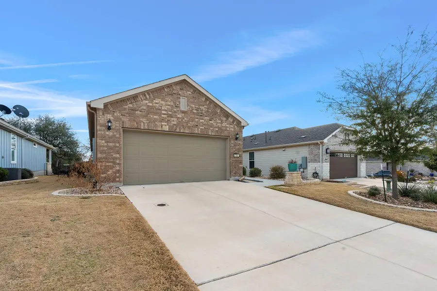 703 Saratoga Ln, Georgetown, TX 78633 - #2