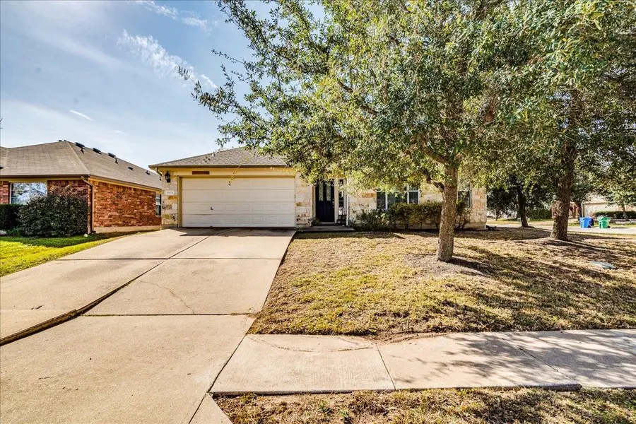 18424 Dry Brook Loop, Pflugerville, TX 78660 - Image #2