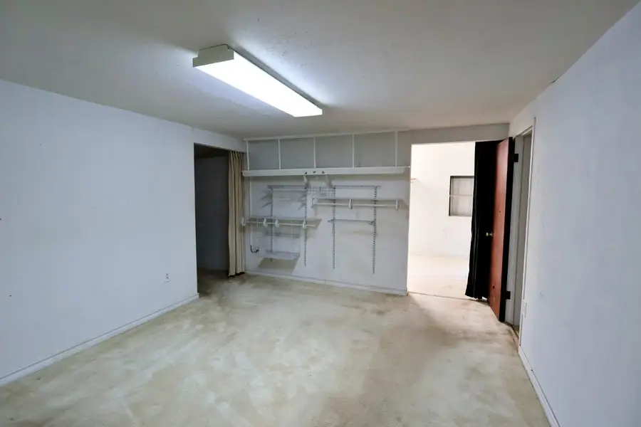 109 Travis Rd, Paige, TX 78659 - Image #2