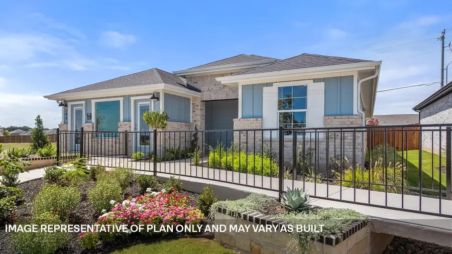 208 Southridge Trl, Marble Falls, TX 78654 - #2