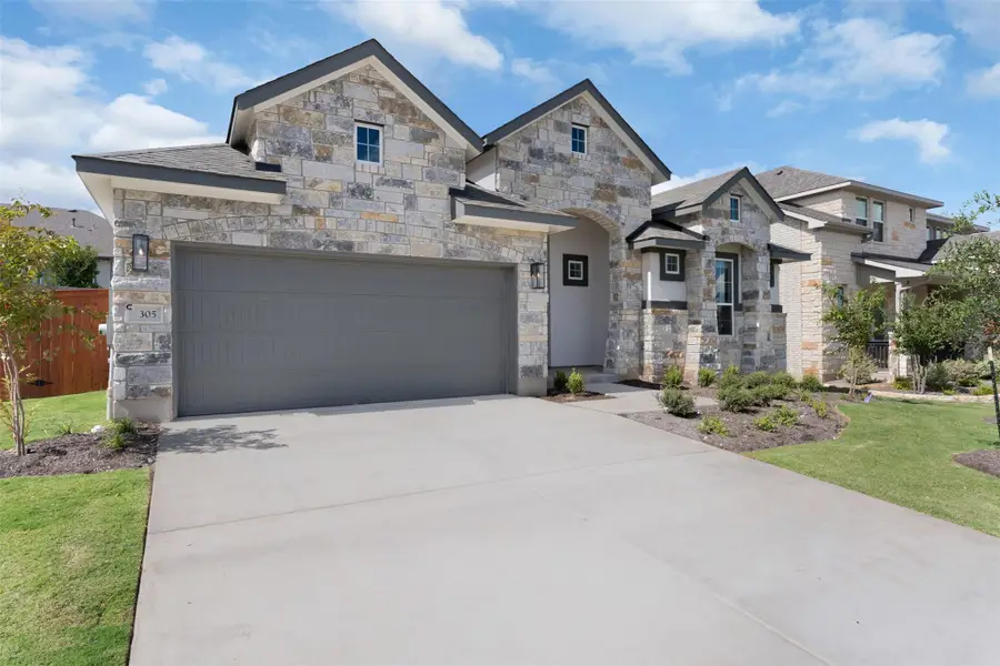 305 Oak Blossom Rd, Liberty Hill, TX 78642 - Image #3