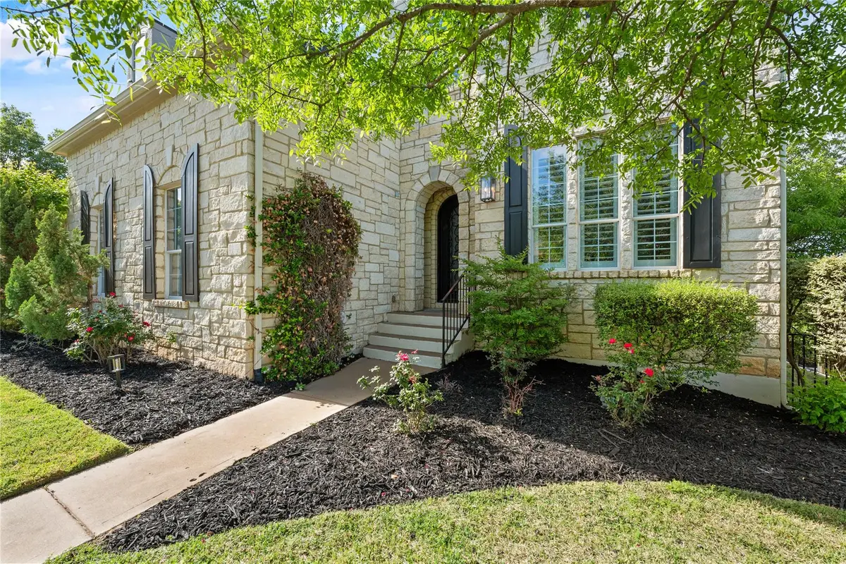 115 Burgess Ln, Austin, TX 78738 - #1