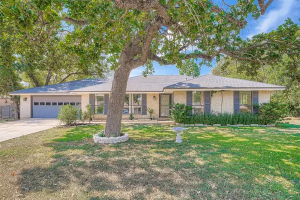 603 Meadowbrook Dr, Georgetown, TX 78628