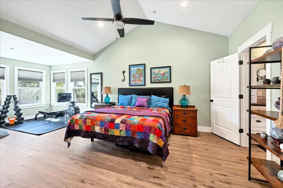 10502 W Lakeview Dr, Jonestown, TX 78645 - #3